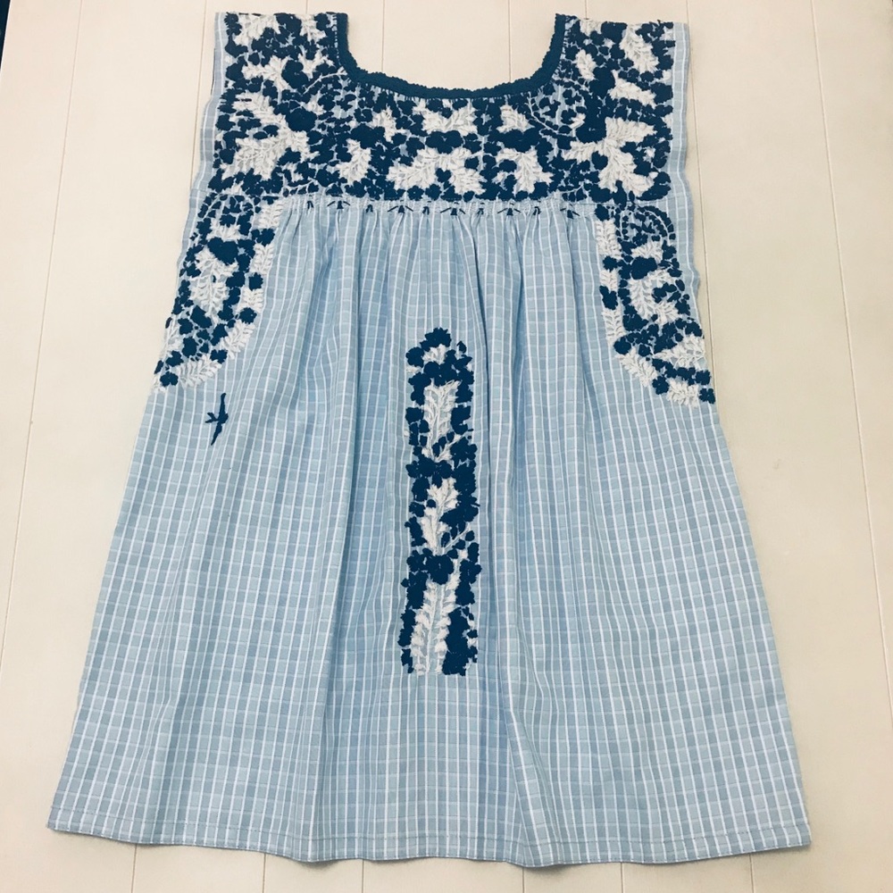 Mi Golondrina Blue and White Blouse